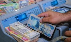 مصادر: المالية العراقية تباشر بتوزيع رواتب الموظفين